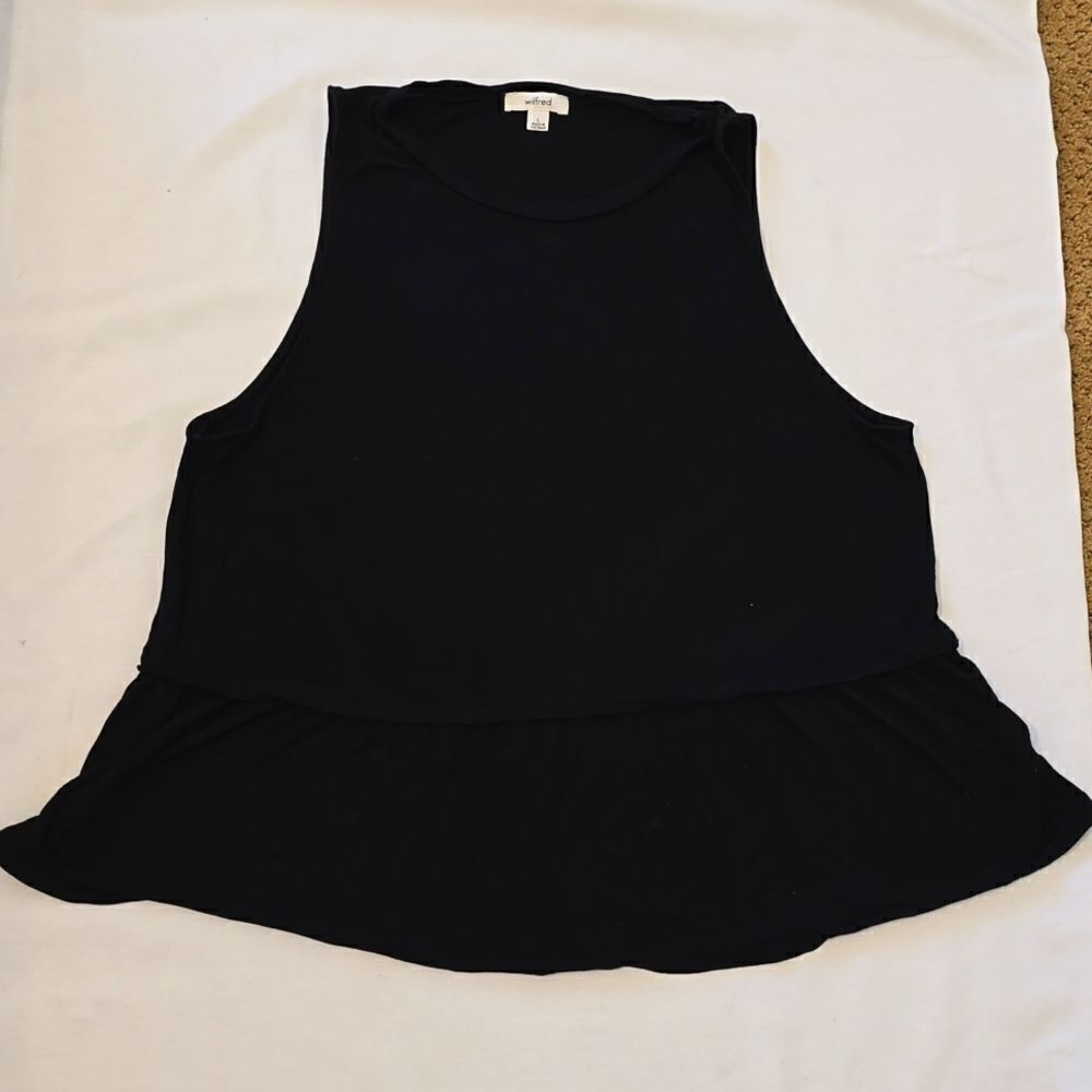 ARITZIA Wilfred Sleeveless with Bottom Ruffle large
